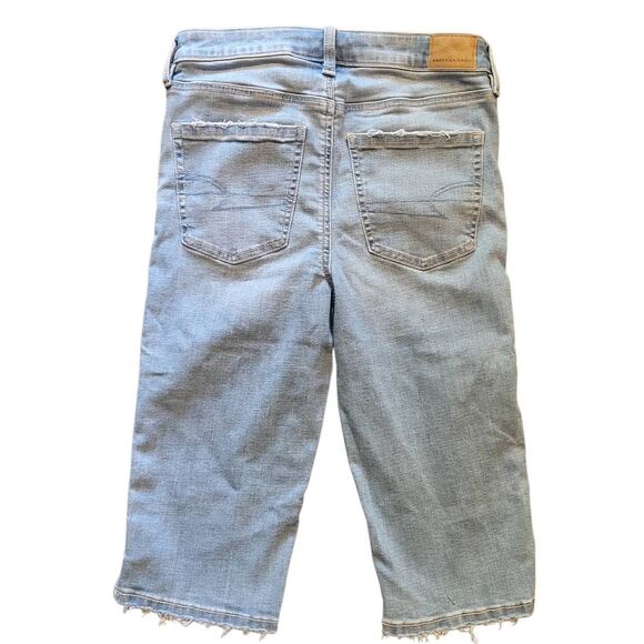 American Eagle Jeans Women's 4 Short Blue Light Wash Next Level High Rise Capri - Picture 4 of 5